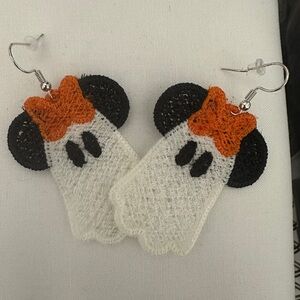 GHOST WITH EARS AND BOW. Embroidered Free Standing Lace Earrings.